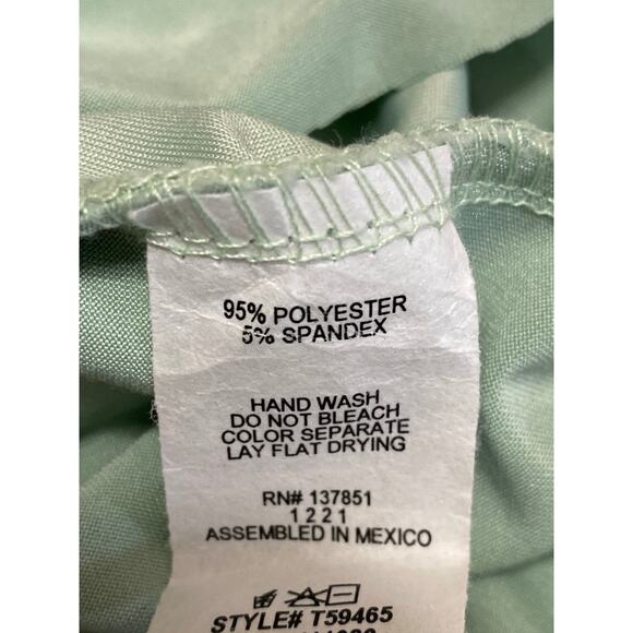 NEW Live in the Moment Green Ruched Front Long Sleeve Open Back Crop Top Size S - Picture 5 of 5